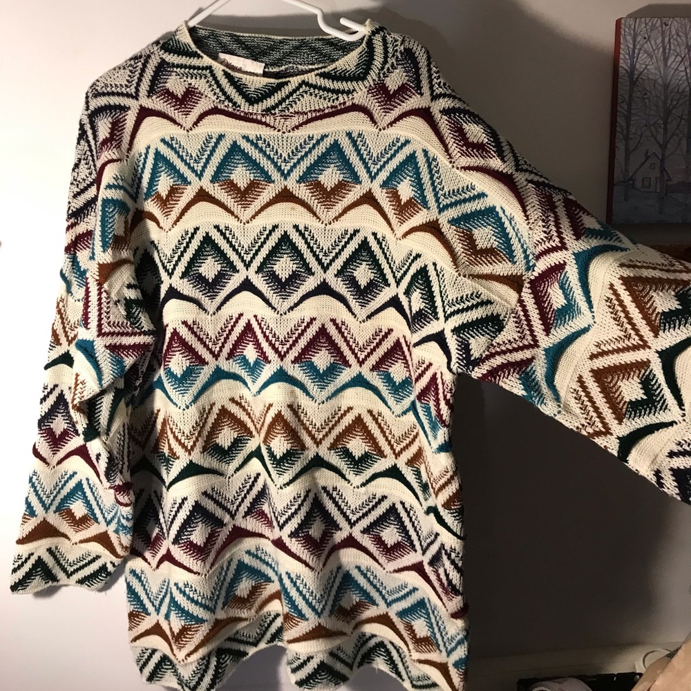 Colourful knitted crewneck sweater